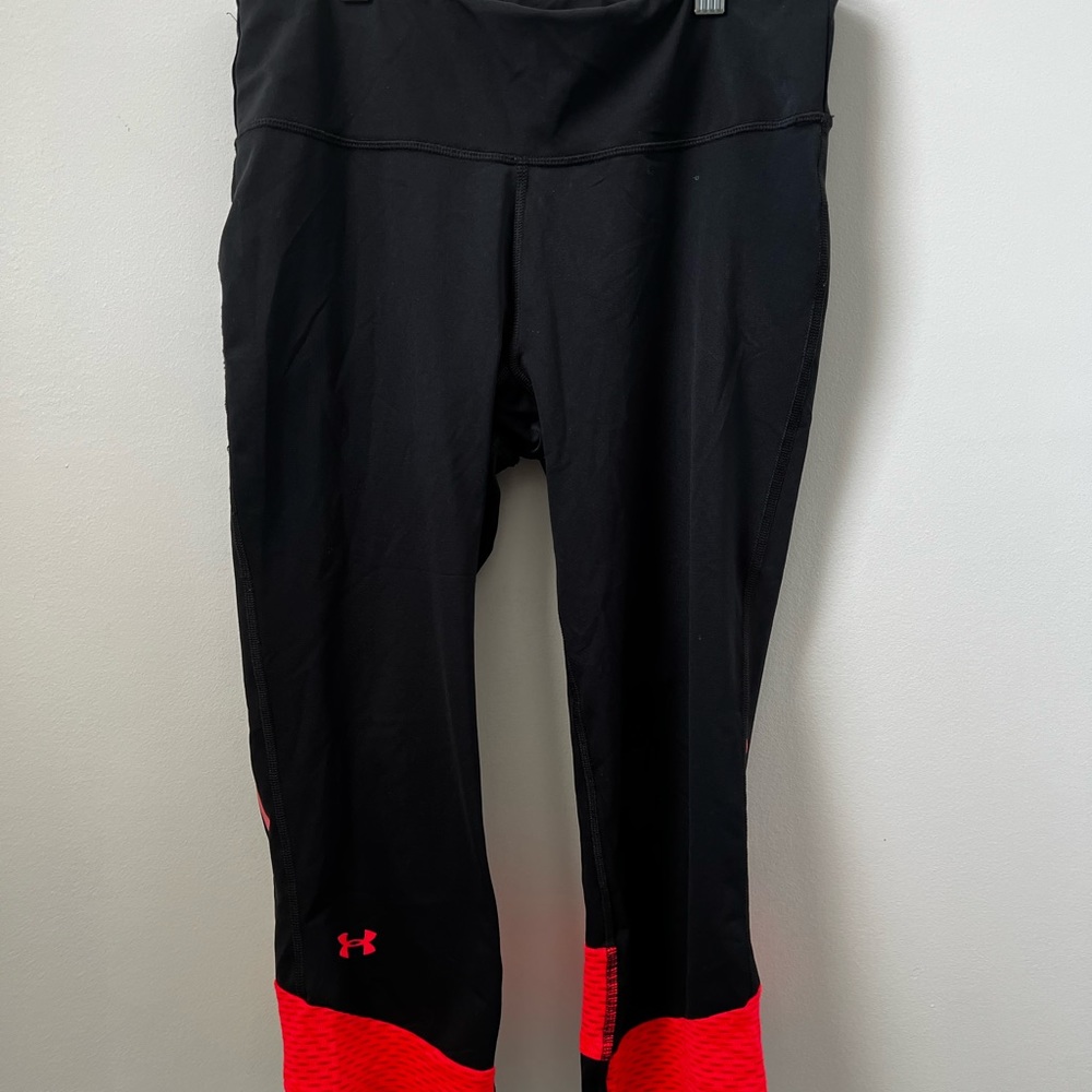 UNDER ARMOUR